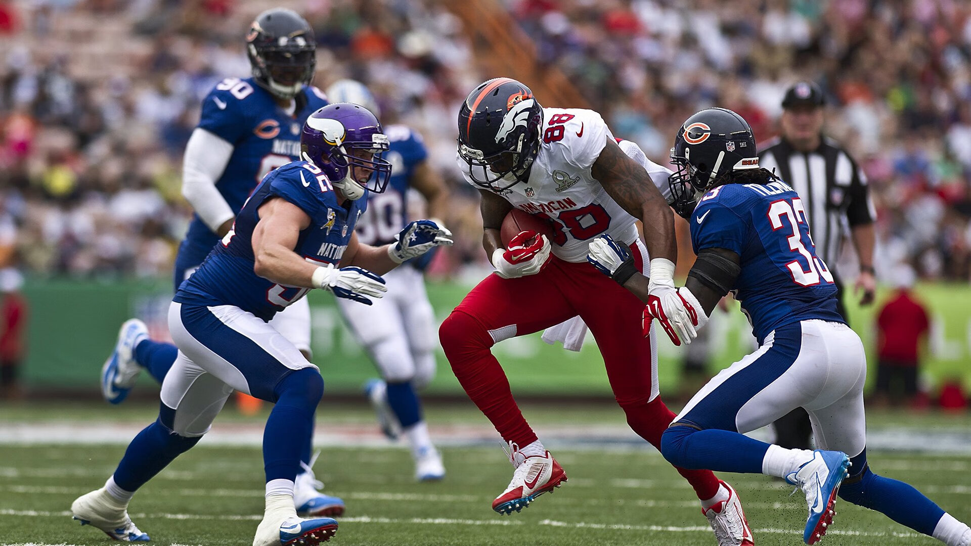 谷爱凌滑雪动作被称为教科书示范，谷爱凌滑雪服